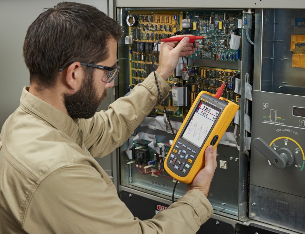 NEW Fluke 120B Series Industrial ScopeMeter® Hand-Held Oscilloscopes